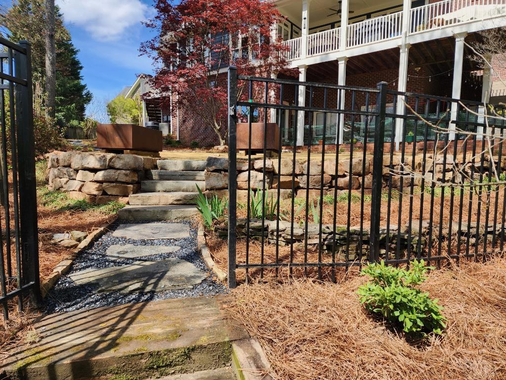 Juarez Garden and Landscape Services North Atlanta landscaping